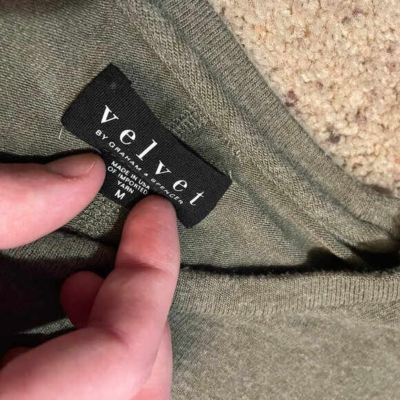 Men's Velvet by Graham & Spencer Knit Tee - Medium - Picture 4 of 4